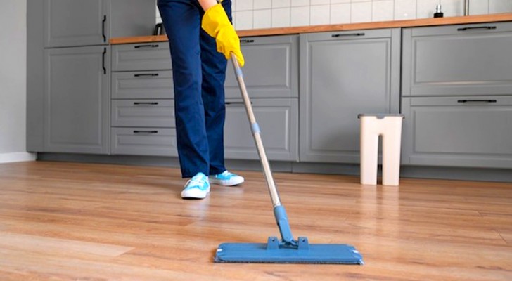 Ecco come pulire correttamente la superficie di ogni pavimento in maniera facile e veloce