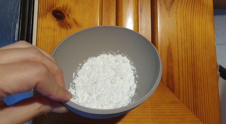L'amidon de maïs pour les tâches domestiques : découvrez ses utilisations moins connues