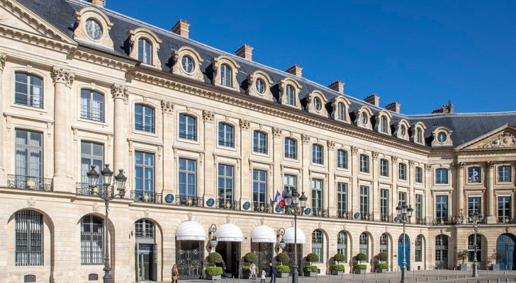 Ring hittad i dammsugaren på ett lyxhotell i Paris: värd 750.000 €