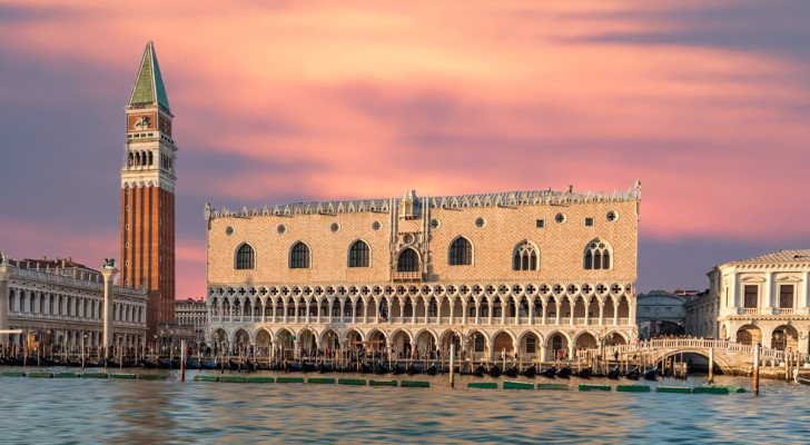 Eine Eintrittskarte für den Besuch von Venedig: Termin für den Beginn der Erprobung wurde festgelegt