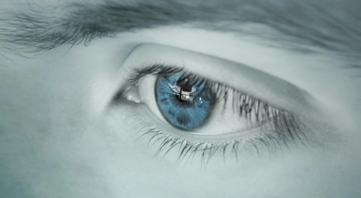 Avez-vous les yeux bleus ? Selon la science, vous vous en sortez beaucoup mieux que les autres dans cette situation