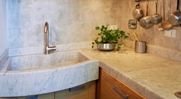 Lavandini di marmo: le dritte da sapere per pulirli sempre al meglio