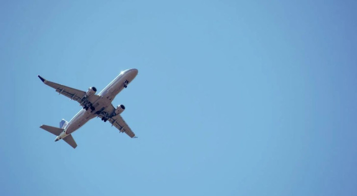 Venti da record hanno spinto dei voli internazionali oltre la velocità del suono: com’è possibile?