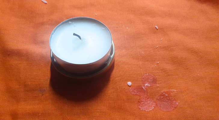 Wasvlekken op het tafelkleed: alle trucs om ongelukjes met kaarsen te voorkomen