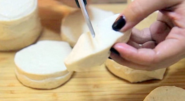 Cut pizza dough into small pieces, and within minutes your snack is served!