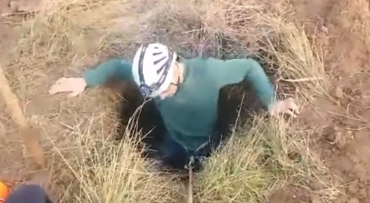 They hear moans coming from a hole, and here's what comes out of it ... Well done!