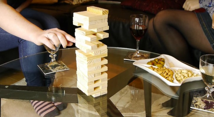 Everybody knows this table game, but here is a trick to make it special! 