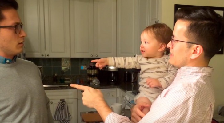 A baby meets his father's twin brother for the first time: his reaction will make you smile...What a sweetheart!