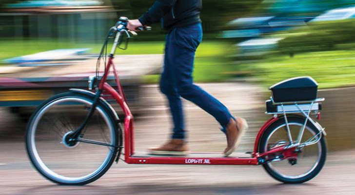 Halvvägs mellan en cykel och ett löpband: den här uppfinningen kommer att revolutionera sättet att ta sig fram på!