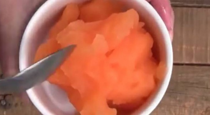Como transformar um suco de fruta em um picolé em menos de 5 minutos