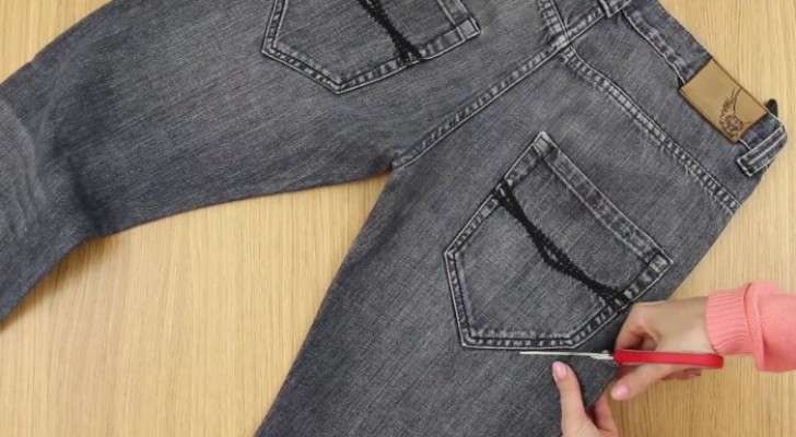 Turn old jeans into a tool belt in 2 minutes --- NO SEWING! 