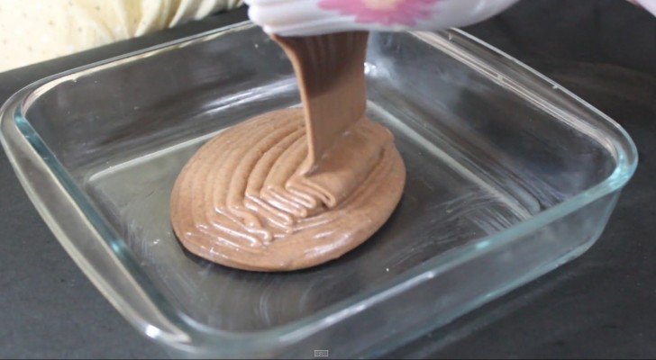 Eine köstliche Kakaotorte? Man kann sie in 5 Minuten zubereiten, ohne den Ofen zu benutzen...