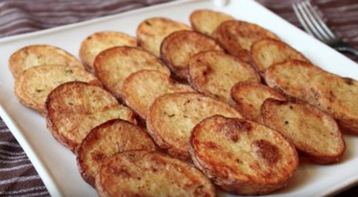 Entdecke wie man diese köstlichen Backkartoffeln zubereitet: köstlich und wirklich kinderleicht