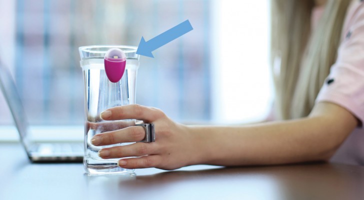 De meesten van ons drinken niet genoeg water: hier een eenvoudige maar ingenieuze oplossing